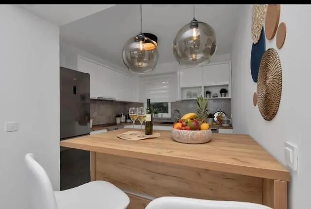 Luxury Meli Luka With Terrace Sea View Apartman