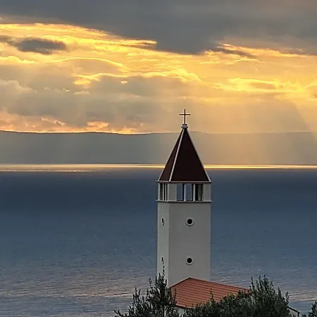 Luxury Meli Luka With Terrace Sea View Макарська